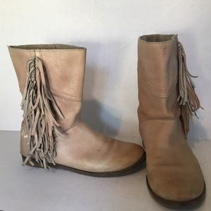 Felmini leather fringe boots. Size EU 38/US 8